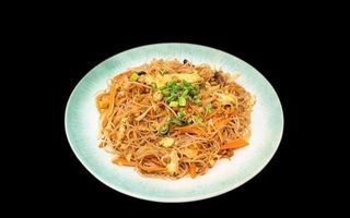 20 - Spaghetti di riso saltati in padella con carne