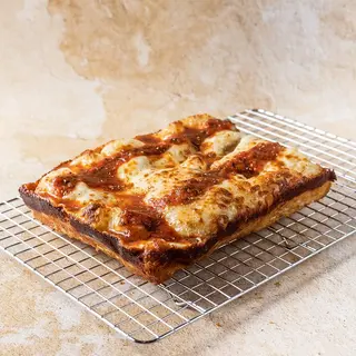 Detroit style Cheese