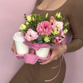 Coffee ( illy ) + Bouquet ( season flowers ) 