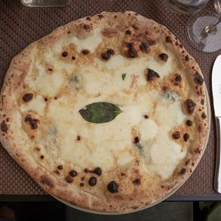 Pizza Quattro Formaggi