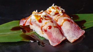 Nigiri tonno scottato 2 pezzi