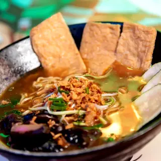 38. Vegetal Shoyu