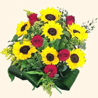 Bouquet girasoli e rose rosse 