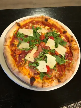 Pizza Crudaiola