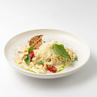 Тальятелле с семгой и цуккини