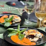 Запечен патладжан със скаморца