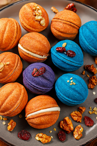 Горішки з згущонкою