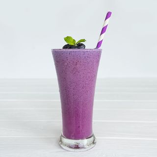 Blueberry Oreo Shake