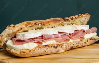 Panuozzo Speck e brie