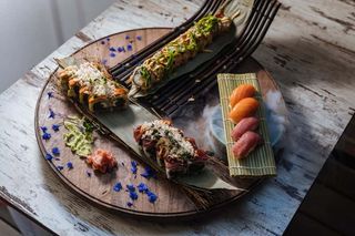 Station # 2 28 komada