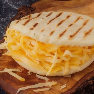 Arepa Con Queso