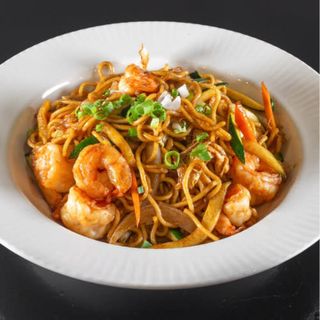 Yakisoba con gambas