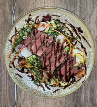 SALATA CU VITA