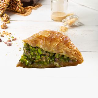Svežanj baklava sa pistacijama