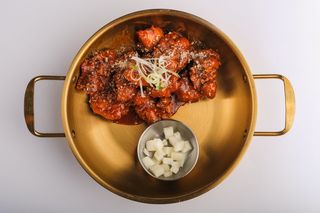 Korean fried chicken: Spicy yang
