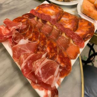 Surtido de embutidos