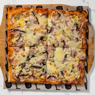 Pizza Prosciutto Funghi (2 persoane)