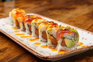 Rainbow Fusión Roll (8 Uds.)