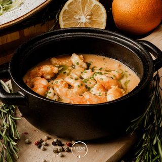 Creveti in sos de unt si lamaie