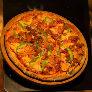Chicken Suya Pizza