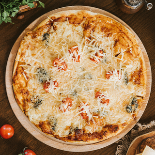 პიცა კვატრო ფორმაჯი