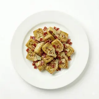 Alcachofas En Corazón Salteadas Con Sal De Jamón (Entera)