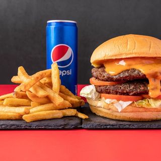 Menù Very Normal Burger