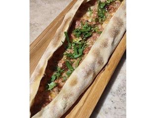 Пенірлі Баранина з карамелізованою цибулею і болгарським перцем (300г)