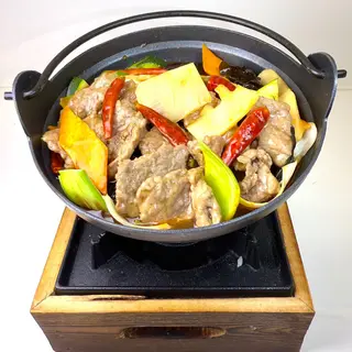 210 PICCOLA PADELLA FAI DA TE CON MANZO E VERDURE 