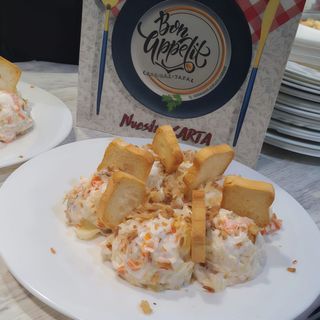 Ensaladilla Rusa Con Atún (Plato)