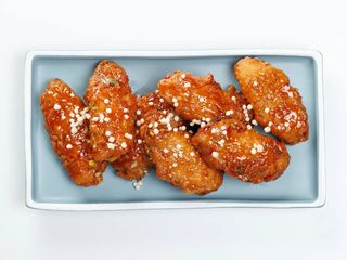 Корейські крильця барбекю