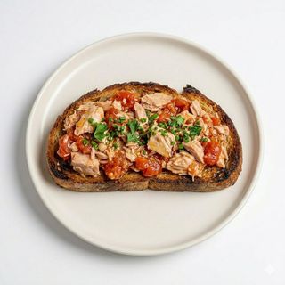 Tostada De Atún Con Tomate