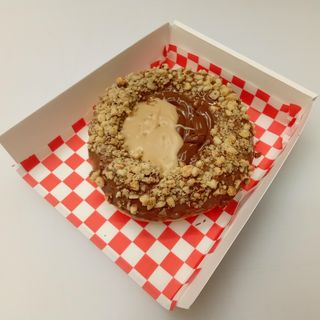 Doughnut Avellanas Black & White 