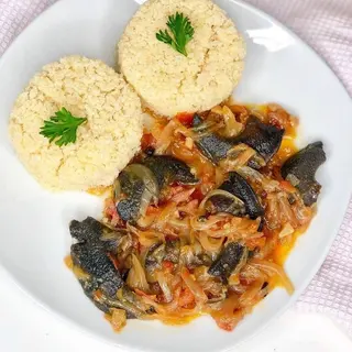Escargot + Attiéké