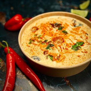 Tom Yam z kurczakiem