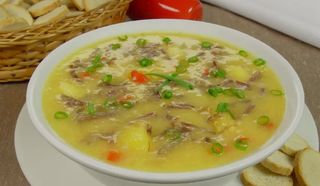 Caldo de mandioca ( macaxeira)