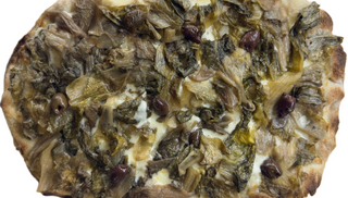 Pinsa scarola e olive taggiasche