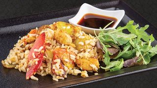 Ориз по азиатски с пиле (390г)