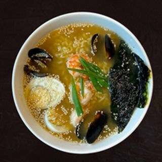 Рамен с морепродуктами 