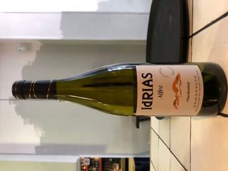 Vino blanco chardonnay 