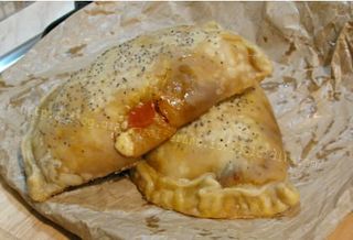 Panzerotto al forno con parmigiana