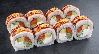 Роял-рол з креветкою та лососем