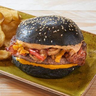 Black Bacon Burger