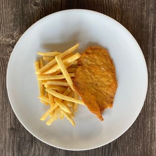Cotoletta di pollo con patatine
