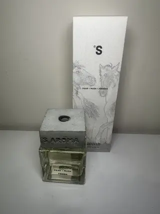 Аромат для дому Sisters's Aroma Pear Musk Fresia