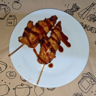 #24 Pinchos De Pollo (2 Uds.)