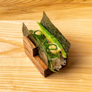Handroll Spicy Yellowtail (1 Ud.)