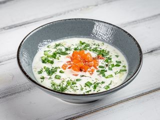 Холодна окрошка з лососем слабої солі (300g)