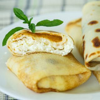 Палачинка със сирене (1бр)