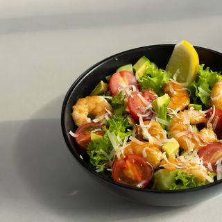 Салат з креветкою (230г)